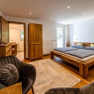  Apartment Exklusiv - Neu Renoviertes Mit Terrasse Deutschland